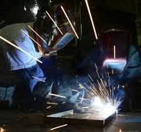 ĐƠN HÀNG: THỢ HÀN VÀ VẬN HÀNH MÁY CHẾ TẠO KIM LOẠI THÁNG 11/2025